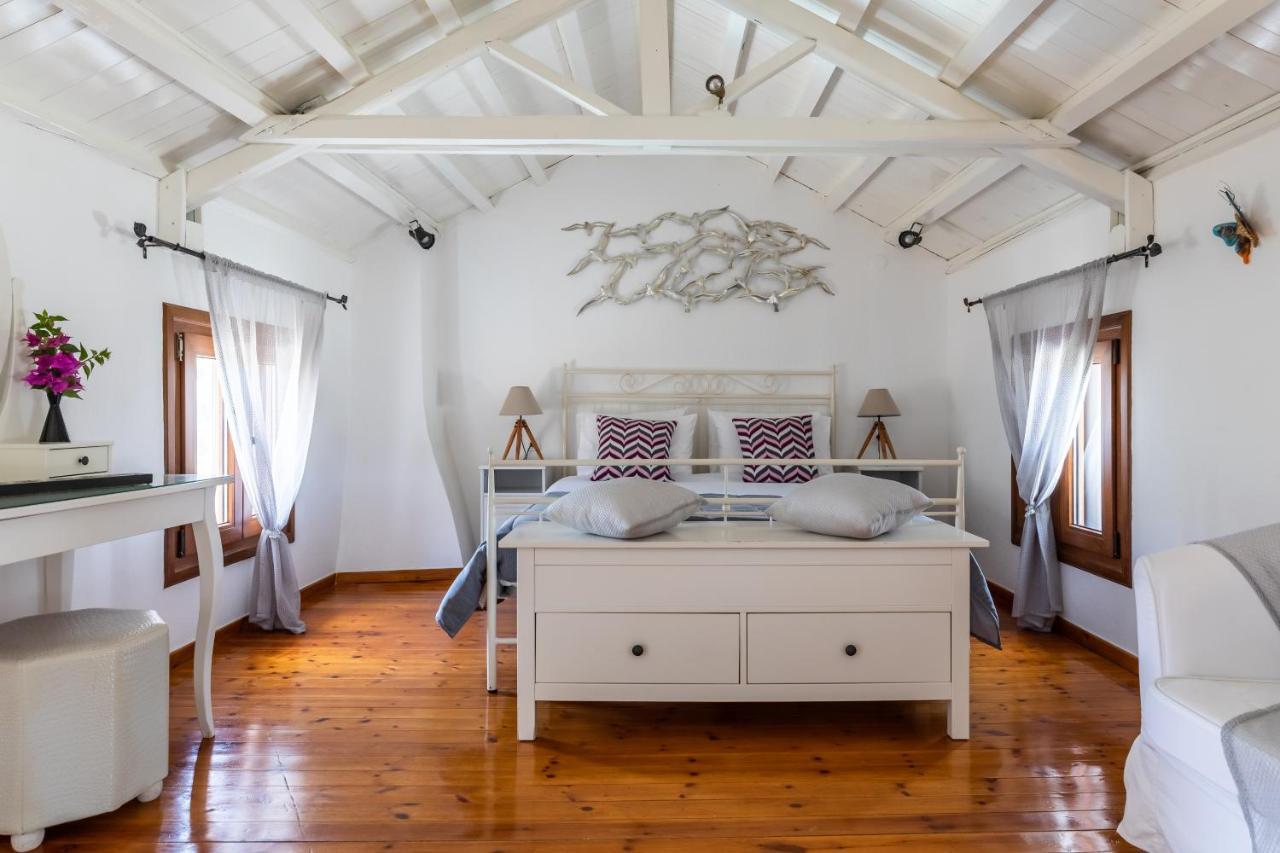 Villa Fotini Kalivi in Raches Panormos  Esterno foto