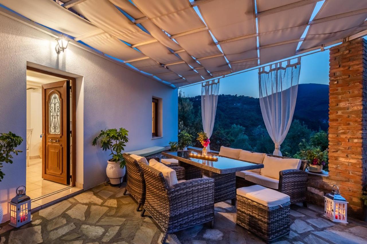 Villa Fotini Kalivi in Raches Panormos  Esterno foto